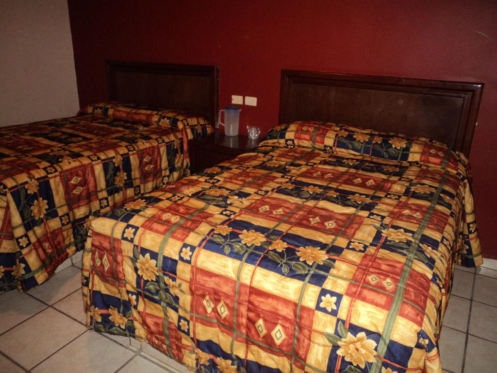 Hotel California Navojoa Εξωτερικό φωτογραφία