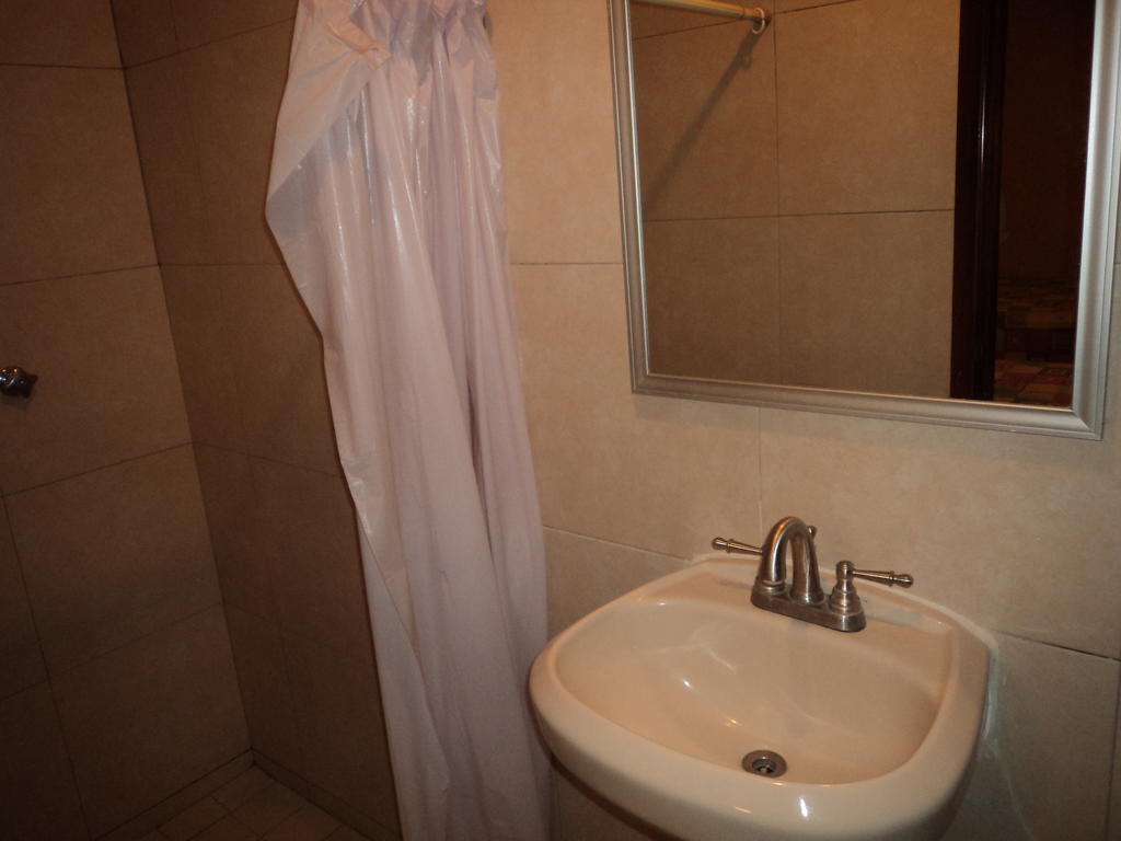 Hotel California Navojoa Εξωτερικό φωτογραφία