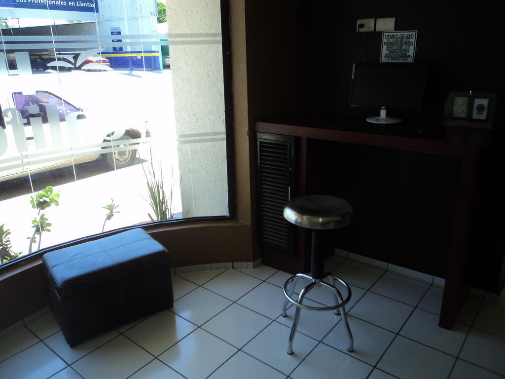 Hotel California Navojoa Εξωτερικό φωτογραφία